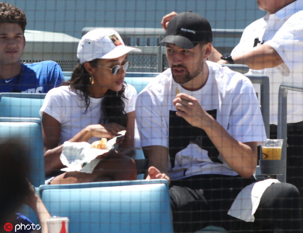 罗马诺：弗拉霍维奇被推荐给曼联，后者称正专注于谢什科（罗马诺：弗拉霍维奇被荐至曼联，红魔称目前专注谢什科）