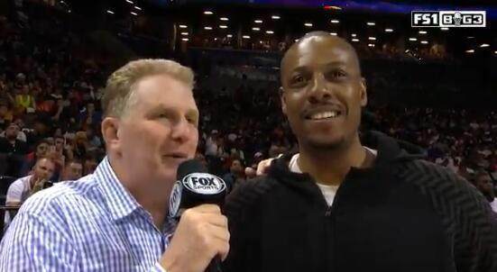 媒体人晒视频：赛后蒯纪闻安慰山东U20球员，很有大将风度（媒体人晒视频：蒯纪闻赛后安慰山东U20队员，尽显大将之风）