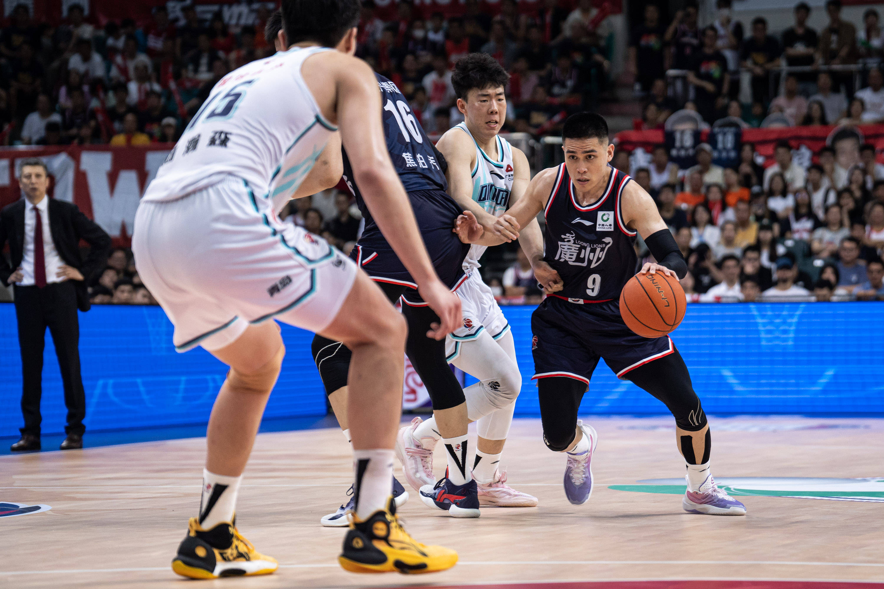 男排世联赛第二周第五日赛果第二周结束各队积分排名（男排世联赛第二周第5日战果：第二周收官积分榜出炉）