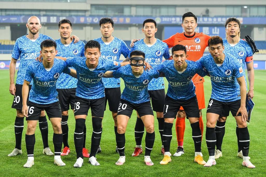 欧冠前瞻：凯拉特核心停赛，奥林匹亚科斯近期状态颇佳（欧冠前瞻：凯拉特核心缺阵，奥林匹亚科斯近况火热）