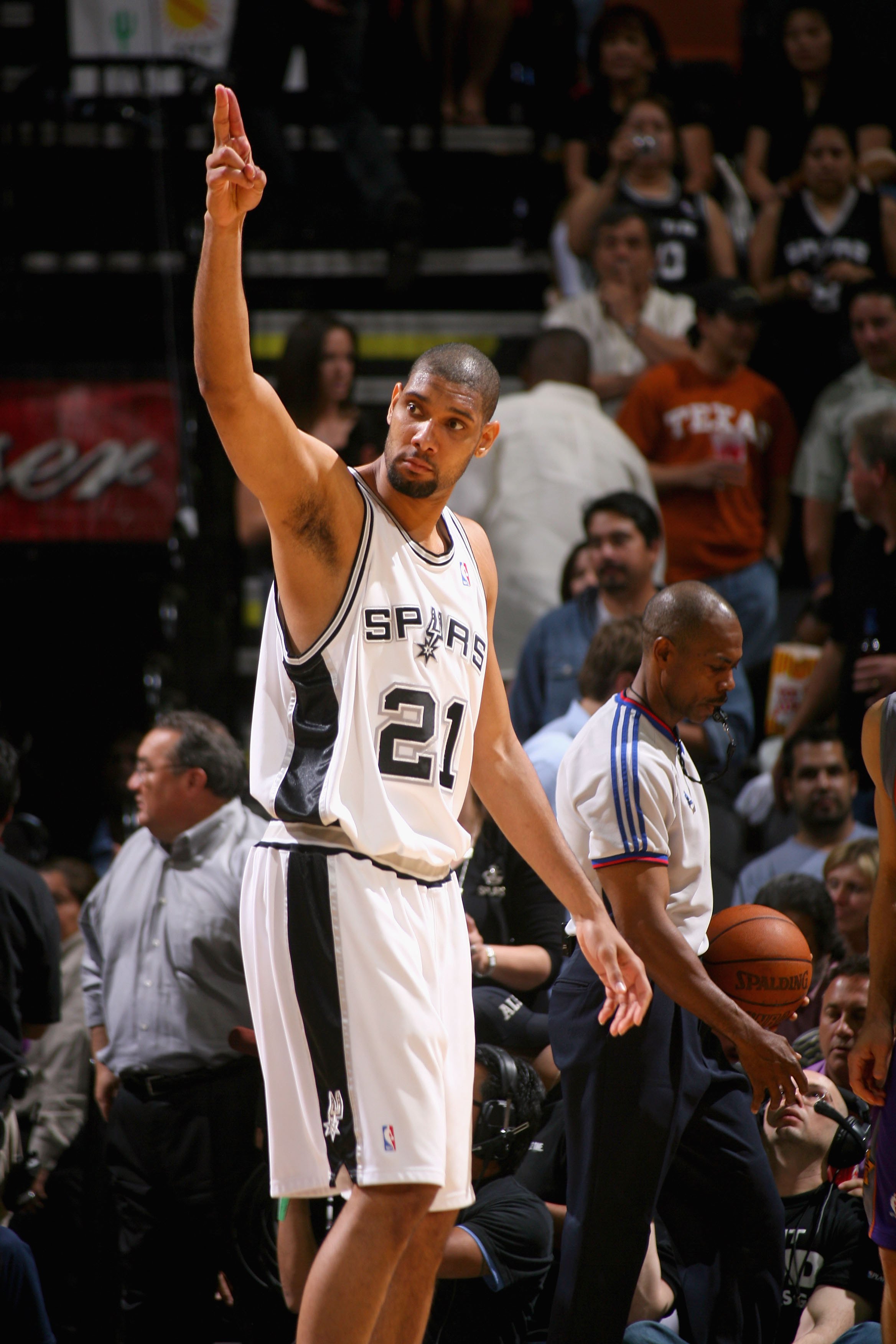 科索沃首次杀入世欧预附加赛，并保有末轮直通世界杯的可能（科索沃历史首进世欧预附加赛，末轮仍有直通世界杯希望）