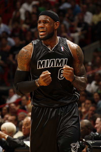 利物浦传奇人物认为萨拉赫在红军的生涯已经“结束了”，因为他“11个月的表现糟透了”。（利物浦名宿：萨拉赫红军生涯或已终结，近11个月表现低迷）