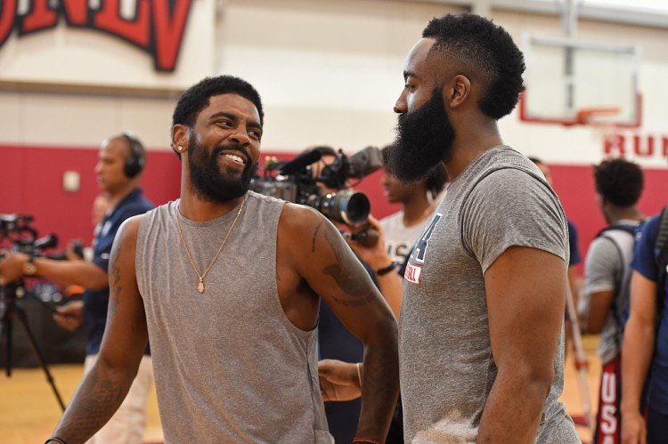 塔利亚菲科：不认为与梅西的对比会影响马斯坦托诺，他很专注（塔利亚菲科：与梅西的比较不会影响马斯坦托诺，他非常专注）