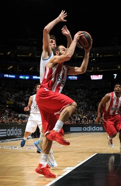 CBA：辽宁男篮轻松击败山东（CBA：辽宁男篮轻取山东队）